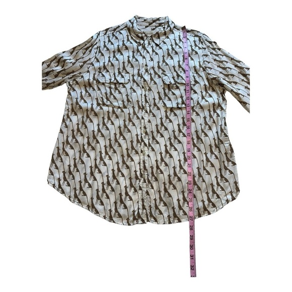 Chico’s Cheetah Print Blouse Button Down Long Sleeve - Size Large - Picture 10 of 14